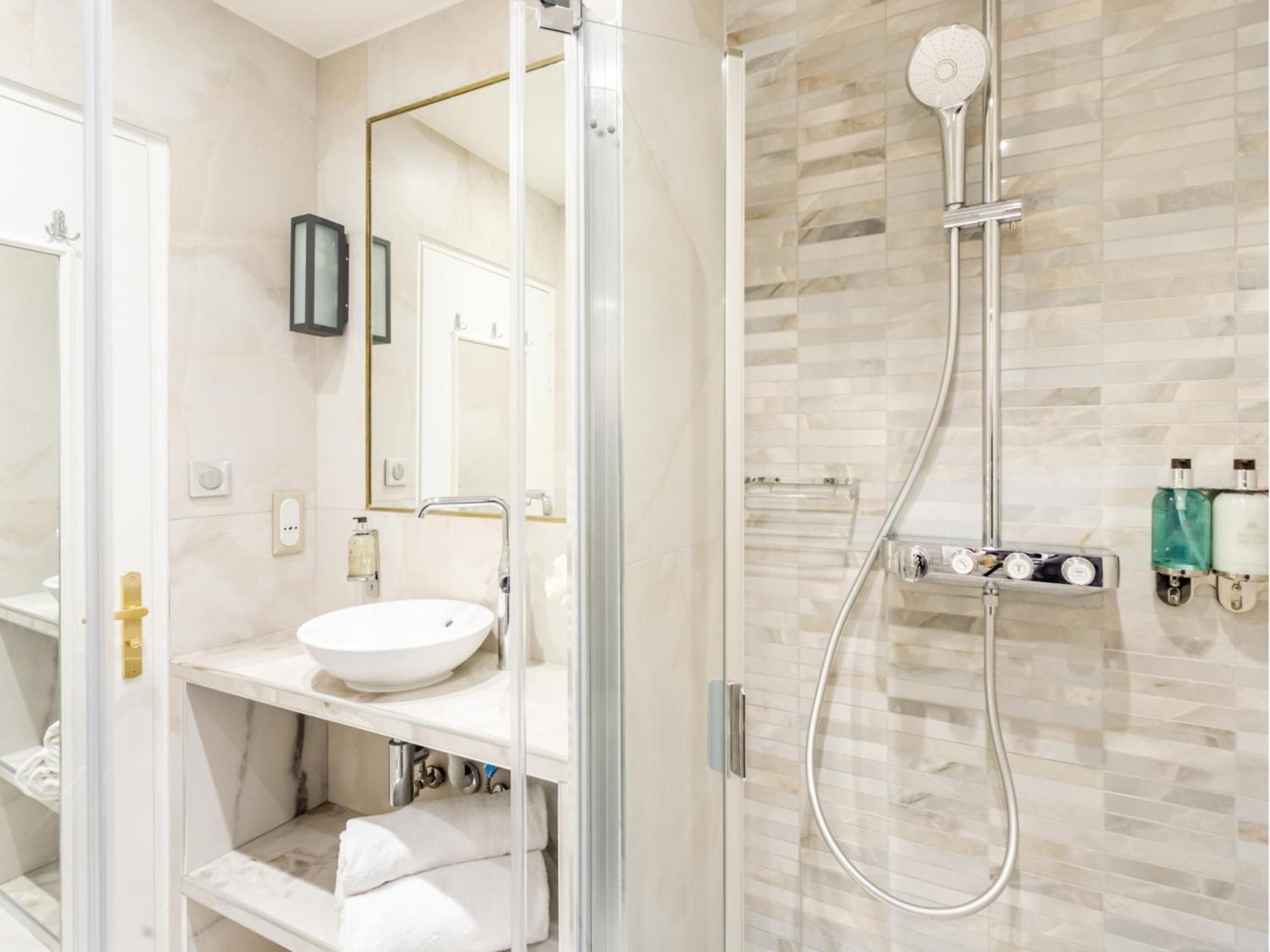 Apartment Merveil - Luxury - Louvre - Therese Paris